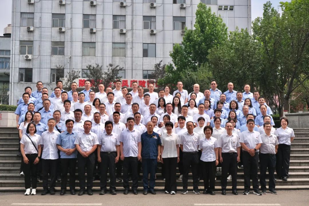 �ߜ��۠t����� ��ʾ�����T���ġ���䓼��F(tu��n)2025�꾯ʾ�������(d��ng)��(c��)ӛ