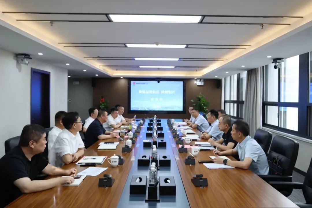 陜煤運(yùn)銷集團(tuán)陳西平一行來訪陜鋼集團(tuán)