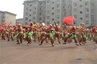 �zӰ���������