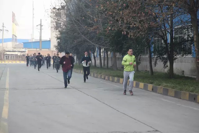 ��䓼��F(tu��n)�e�k��ӭԪ������ԽҰِ