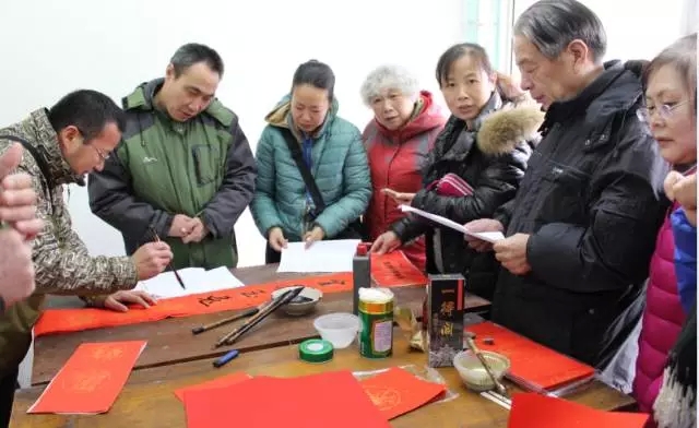 ��䓼��F�_չ��ӭ�´� �ʹ�(li��n)�����