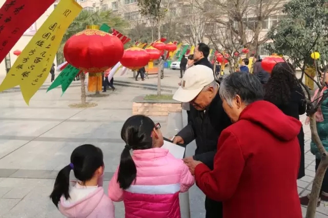 ��䓼��F(tu��n)�e�k���Čá������������i�������