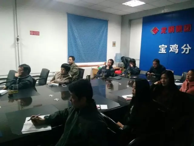 龍鋼集團(tuán)組織黨員觀看廉潔教育電影