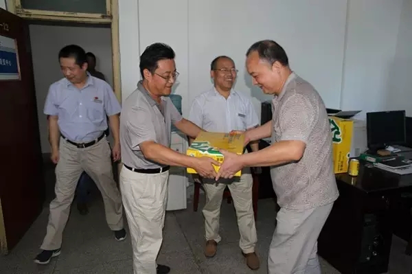 ��䓼��F��˾�I(l��ng)��(d��o)��V�������������