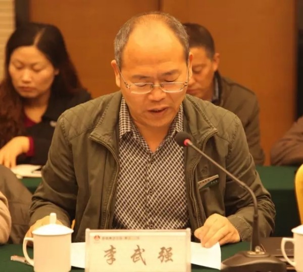 陜鋼集團(tuán)檢查考評龍鋼集團(tuán)2016年黨風(fēng)廉政建設(shè)工作