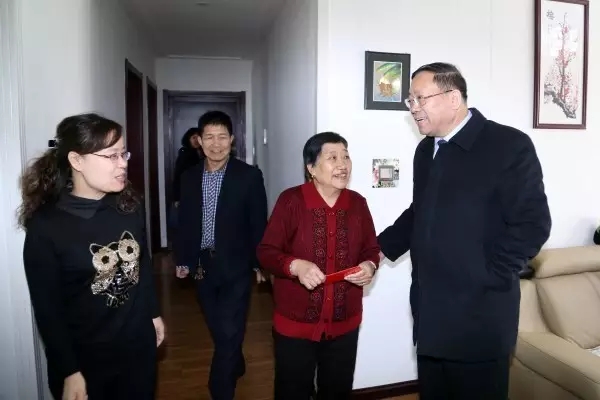 ��䓼��F��˾�h���I����(ji��)ǰ����ο���n��Ƭ�^(q��)�x�����ϸɲ�