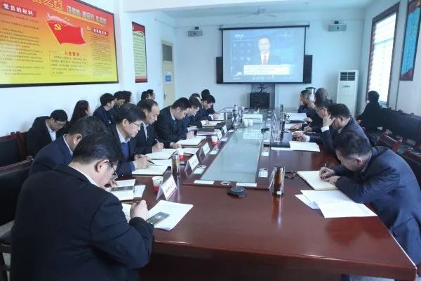 ��䓼��F(tu��n)�hί��Փ�W(xu��)��(x��)���ĽM�e��2018���2�μ��w�W(xu��)��(x��)