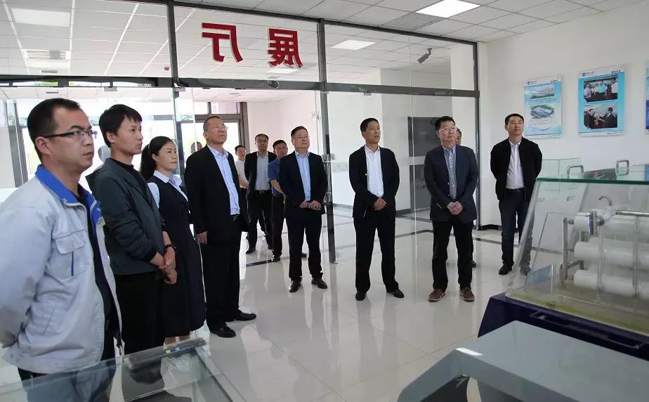 黨建領(lǐng)航激活力 同心共筑非鋼夢——龍鋼集團(tuán)“追趕超越　非鋼在行動”之黨建領(lǐng)航篇