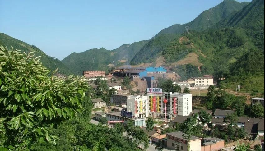 大西溝礦業(yè)公司一選車間向9月份生產(chǎn)目標任務(wù)奮進