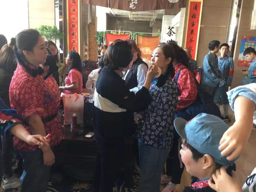 ������ힸ衡�����ף��������䓼��F(tu��n)���˺ϳ���(ji��)Ŀ��(c��)ӛ