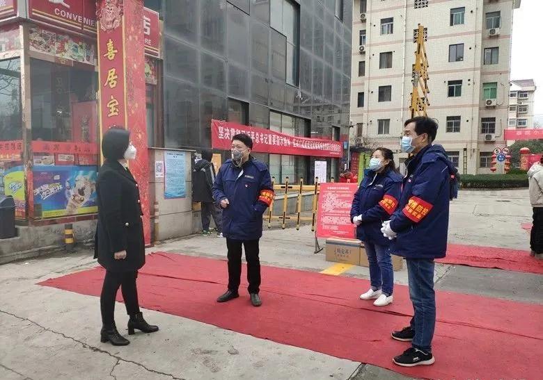 ��䓼��F(tu��n)ο����܈�����A�@С�^(q��)����һ���ˆT