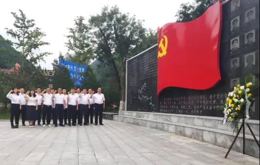 禹拓公司舉辦“倡廉潔、踐使命”主題黨日活動