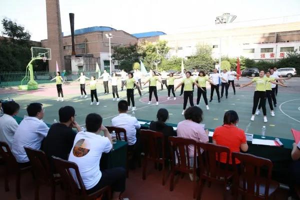 ��䓼��F(tu��n)��ӭ���c��ȫ����V���w��չ�ݻ����Ӱ