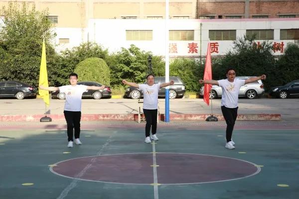 ��䓼��F(tu��n)��ӭ���c��ȫ����V���w��չ�ݻ����Ӱ