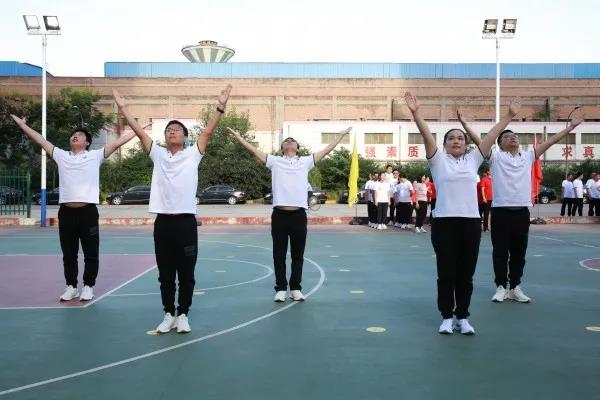 ��䓼��F(tu��n)��ӭ���c��ȫ����V���w��չ�ݻ����Ӱ