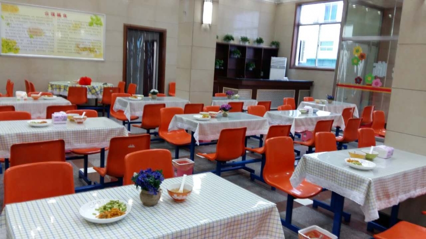 ���ڱ���